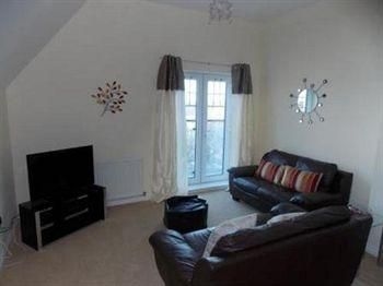 23 Underwood Court1
