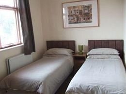 A1 Summerville Guest House4