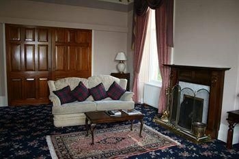 Rosehall Guest House4