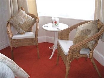 Pink House Bed and Breakfast1