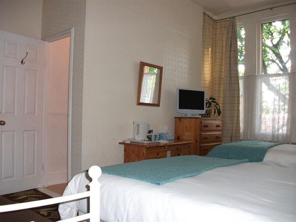 Townhouse Bed & Breakfast4