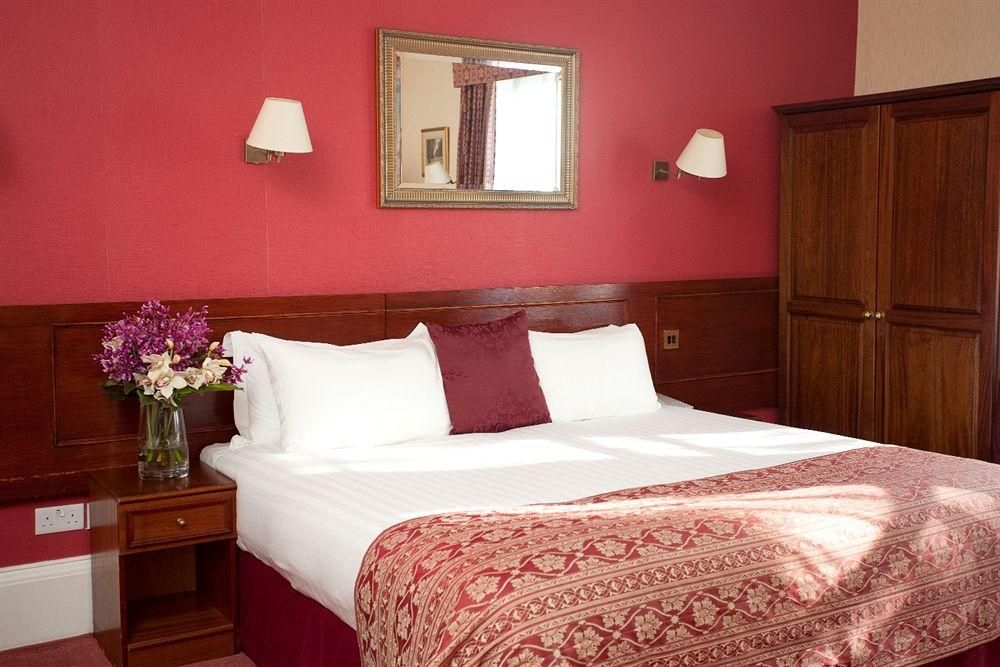 The Victoria Hotel3