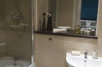 MAX Serviced Apartments Glasgow, 38 Bath Street1