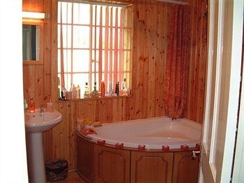Burnells Gardens - B&B4