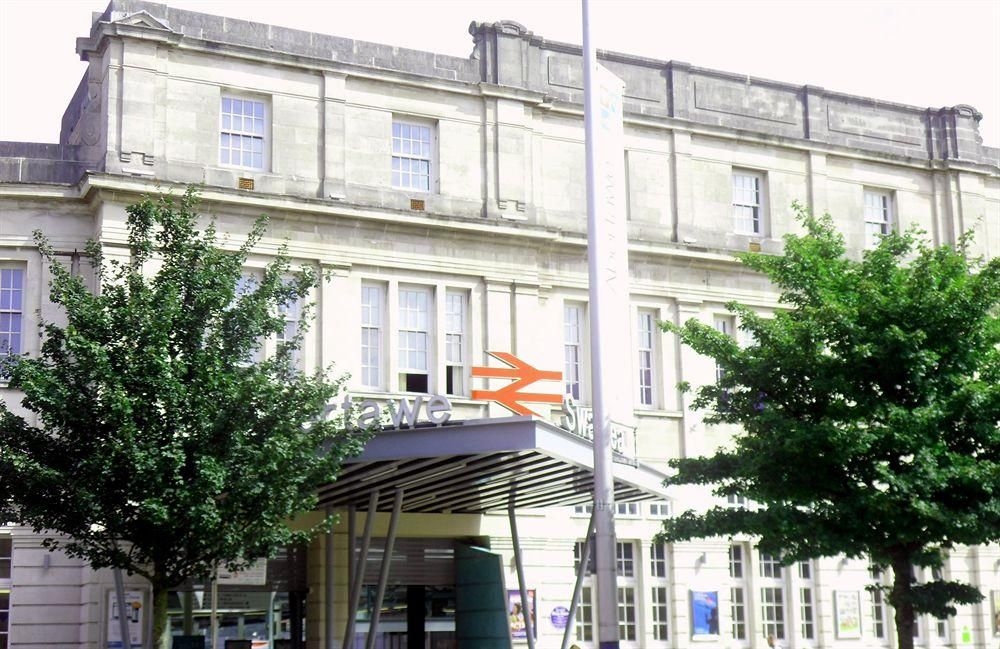 The Windsor Lodge Hotel2