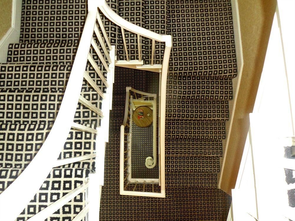 The Windsor Lodge Hotel1