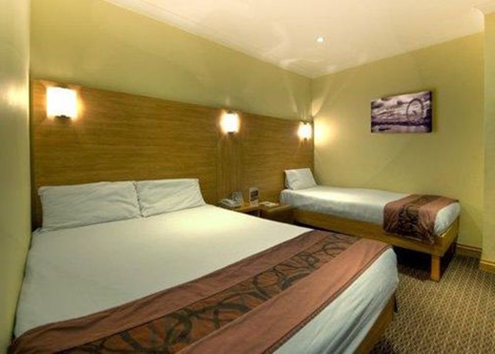Comfort Inn Hyde Park0