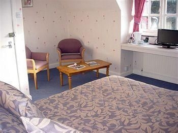 The Beaumaris Hotel0