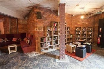 Victoria Warehouse Hotel3