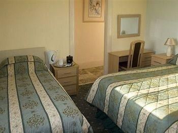 New Beehive Inn - Guest House1