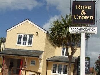 The Rose & Crown Country Inn0