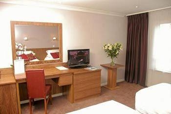Stoke by Nayland Hotel, Golf and Spa1