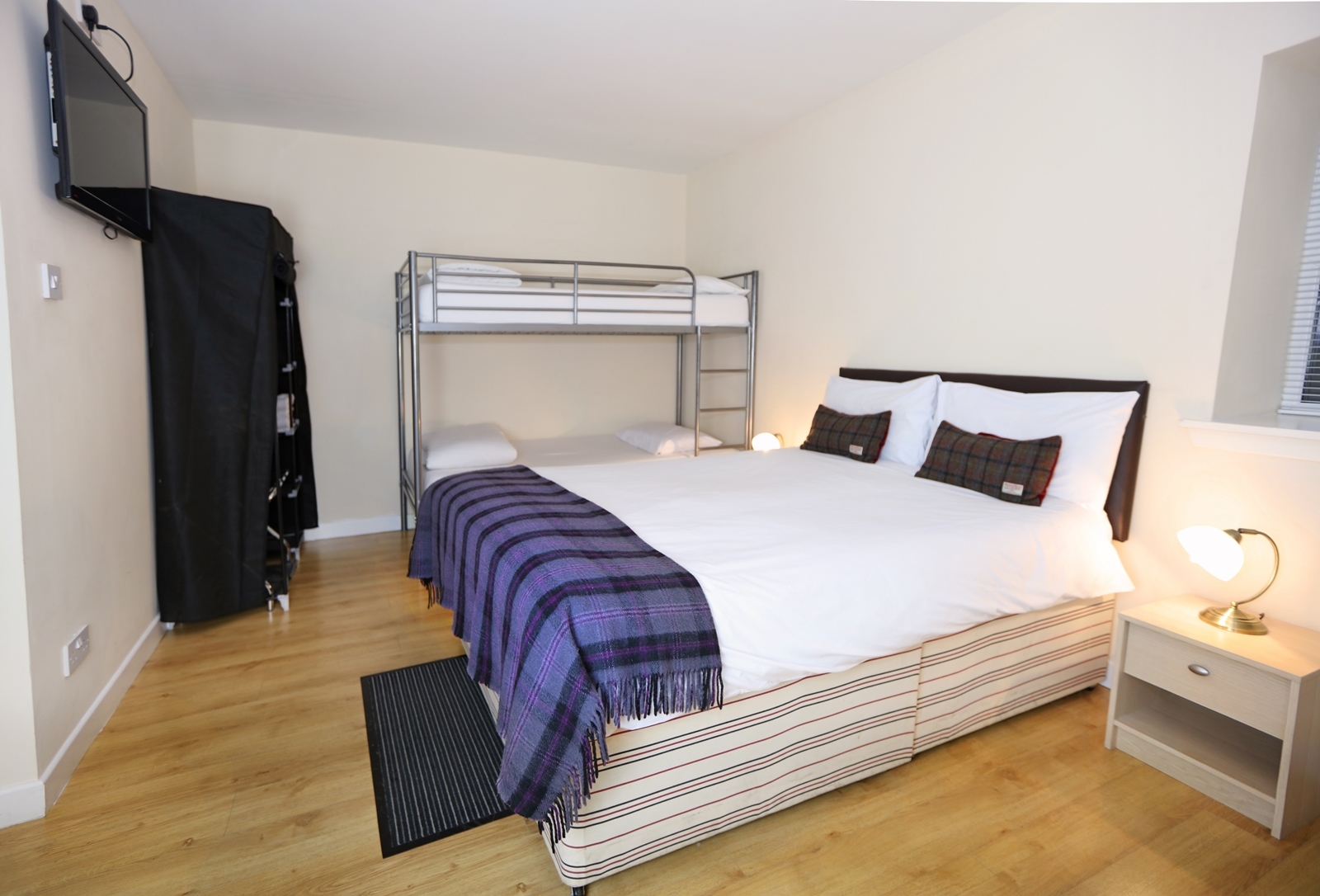 Hillhead Farm Lets - Guest House1