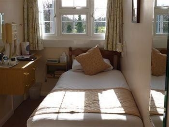 Penryn Guest House4