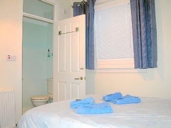 The Cameron Bed and Breakfast0
