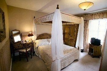The Usk Inn1