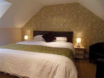 House o' Hill Hotel3