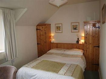 The Lorna Doone Hotel0