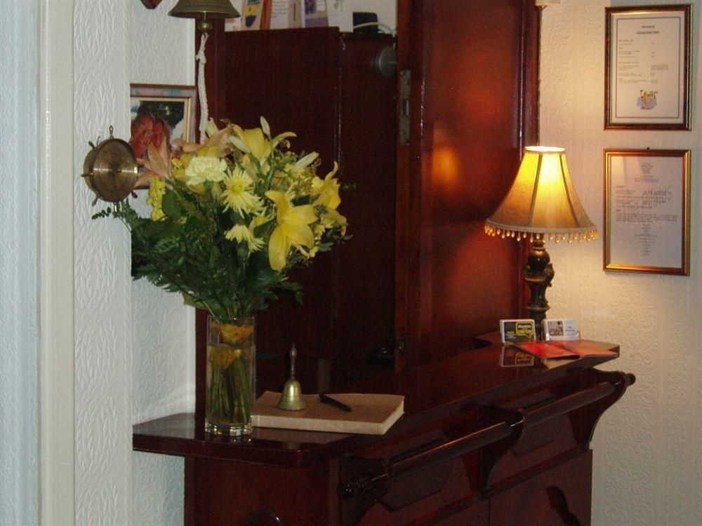 The Pilatus - Guest house2