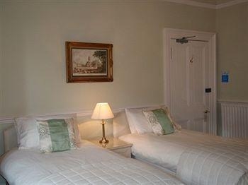 Highfield Guest House0