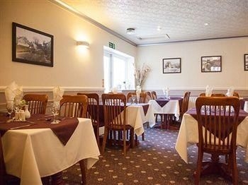 The Old Post House Hotel4