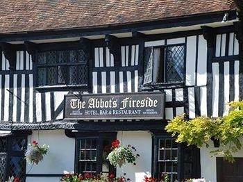 Abbots Fireside3