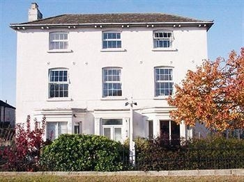 Brookthorpe Lodge4