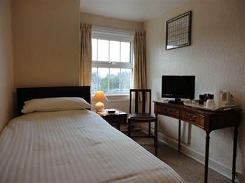Brookthorpe Lodge0