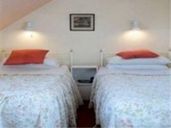 Beachcomber Guest House4