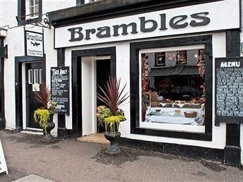 Brambles Restaurant with Rooms2
