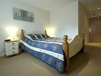 The Ferguson Fawsitt Arms & Country Lodge2