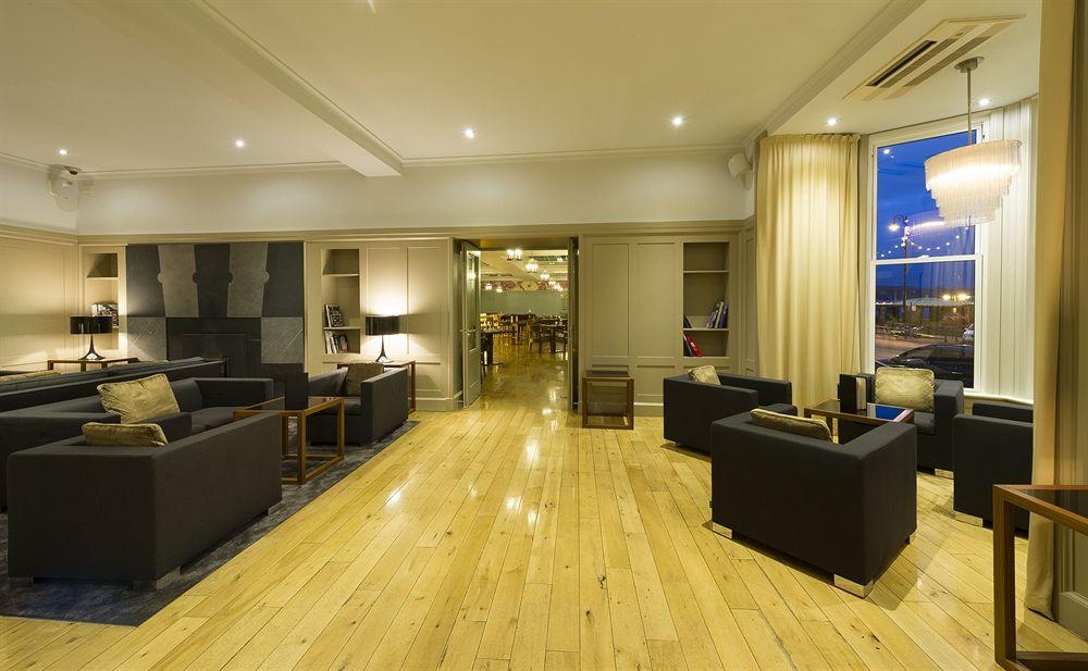 Claremont Hotel0