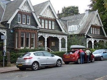 Fitz Guest House3