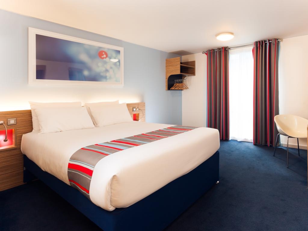 Travelodge Edinburgh Central Princes Street4