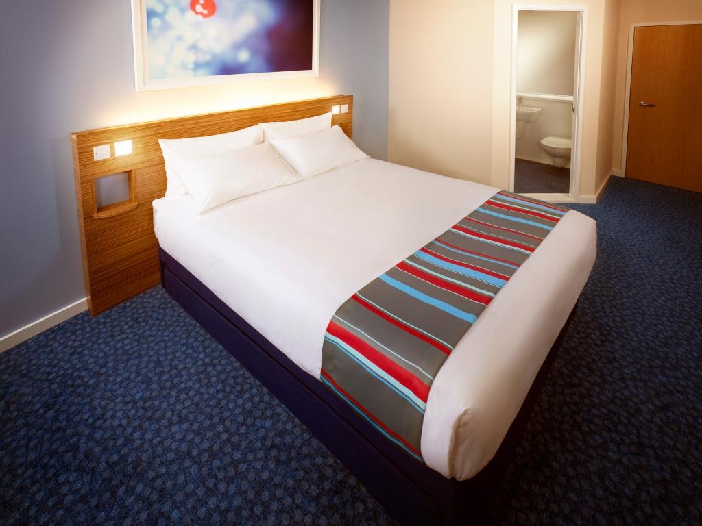 Travelodge Edinburgh Central Princes Street3