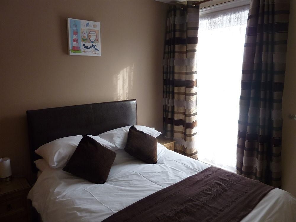 Willows Guest House1