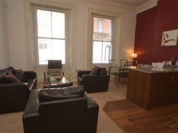Hackett Property Serviced Apartments4