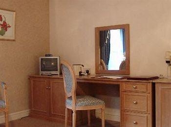 Kingfisher Hotel4