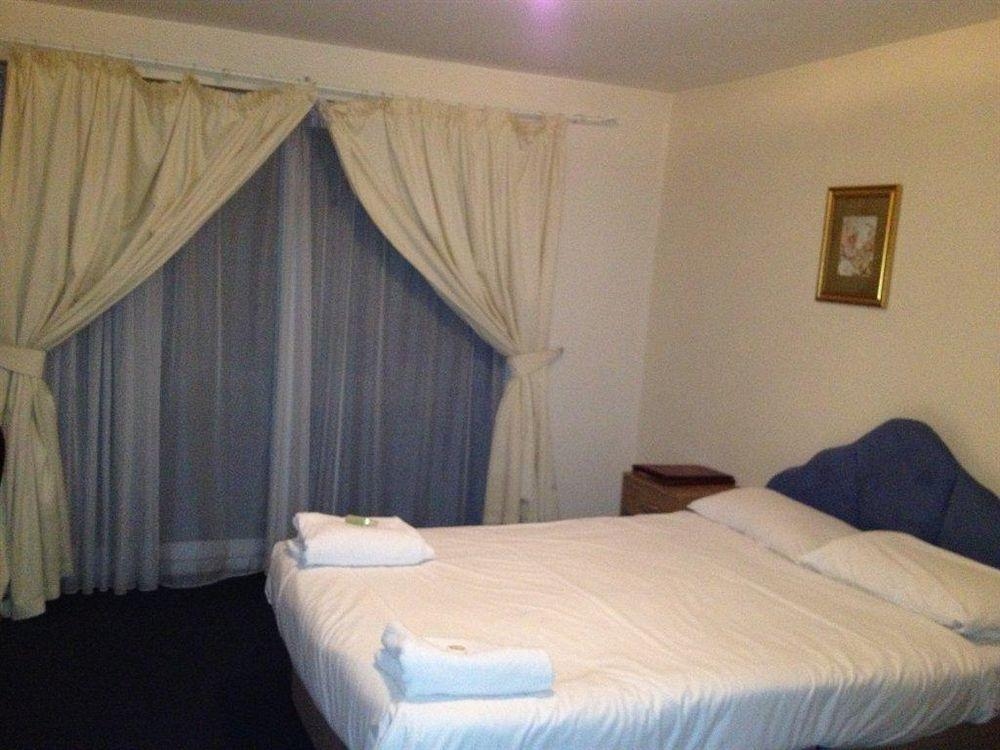 Kingfisher Hotel2