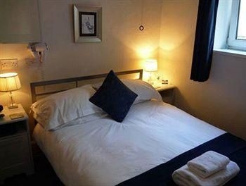 Rainbow Lodge - Guest house1