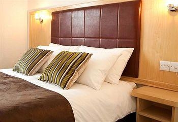 St. Ives Hotel2