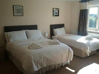 Thistledo House Bed & Breakfast0