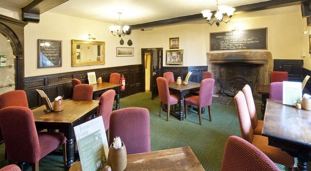 Red Lion Hotel Adderbury3