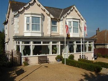 St George's House Hotel4