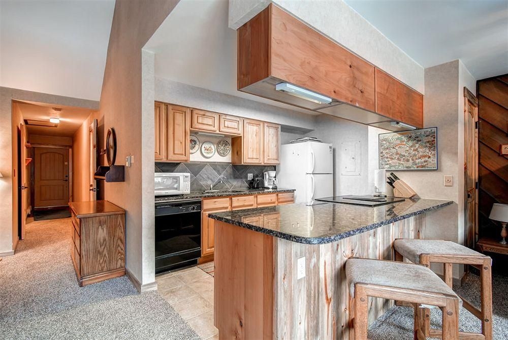 Park Place Condominiums by Ski Country Resorts1