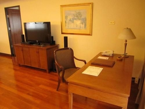 Pantip Suites3
