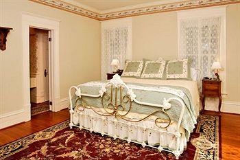 Corinthian Bed And Breakfast2