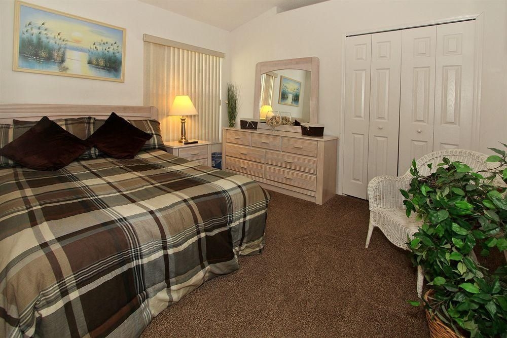 Florida Dream Vacation Homes4