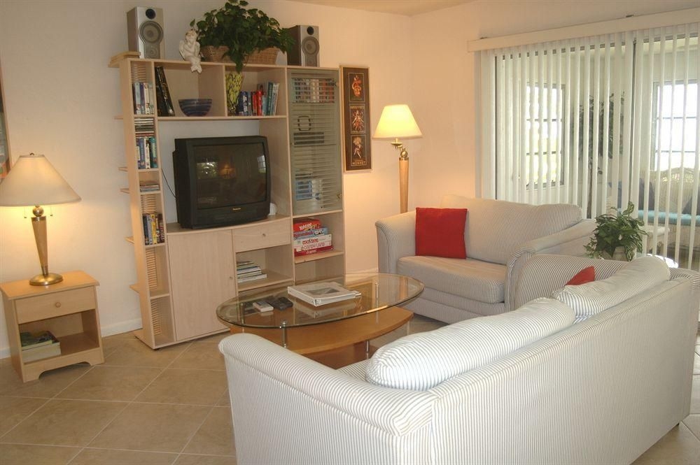 Sunny Place Apartments4