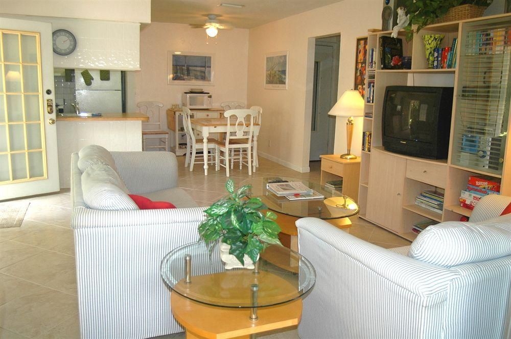 Sunny Place Apartments3